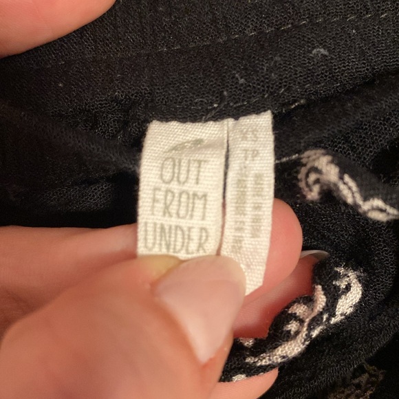 Urban Outfitters (Out from Under) Cropped Pants - Picture 3 of 3